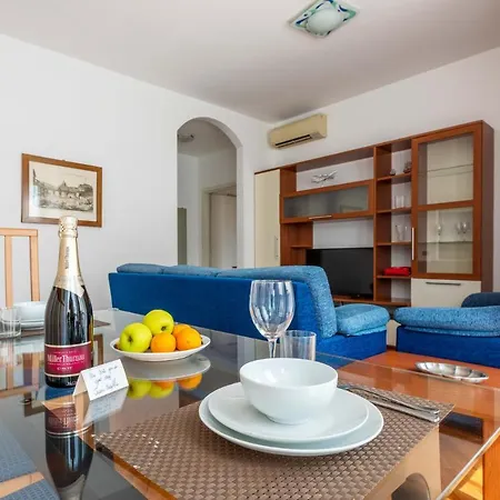 Amazing House In Porta Venezia By Easylife Apartment Milan Exterior photo